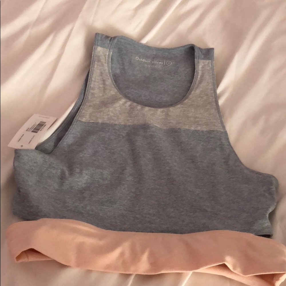 NWT-Outdoor voices tri tone slash back crop top- M